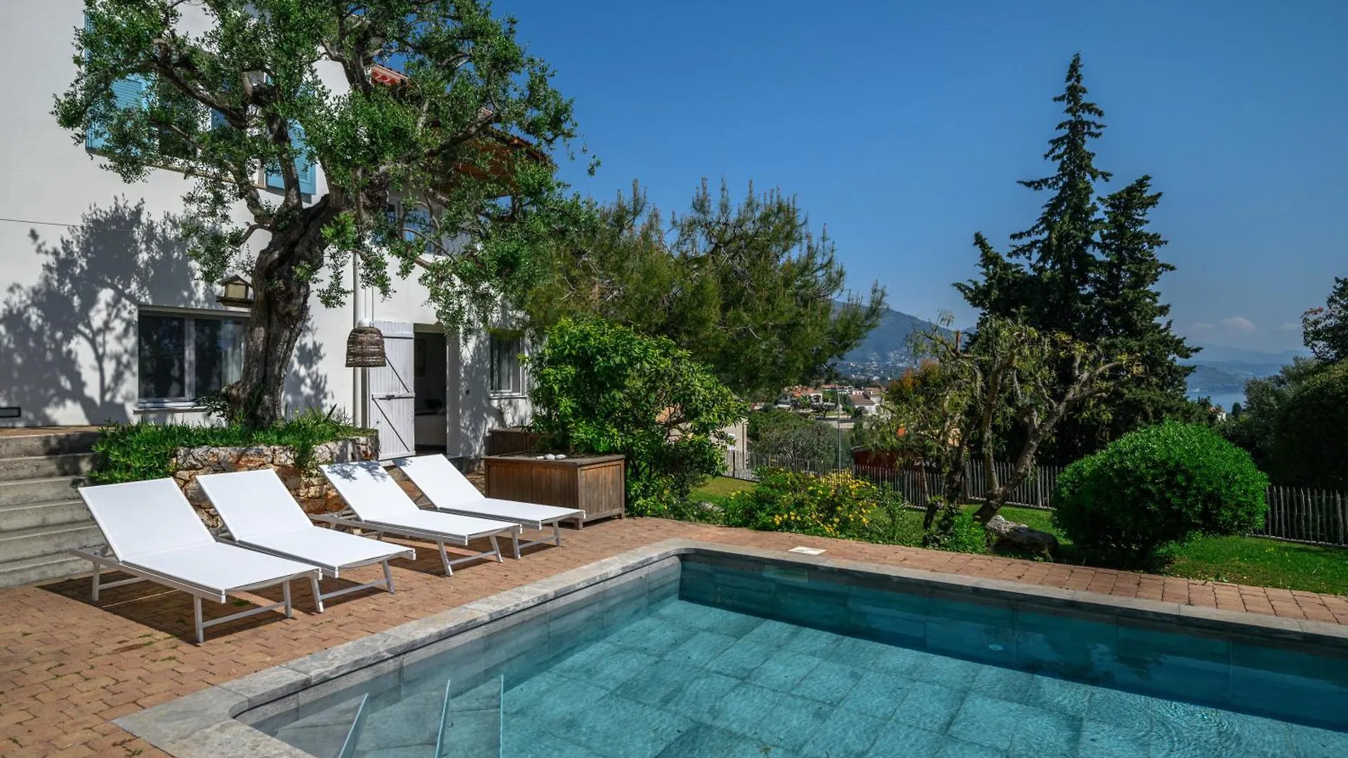 Villa Shangrila, Charming House With Sea View, Swimming Pool And Garden Nr Monaco And Italy Roquebrune-Cap-Martin 0*,  France